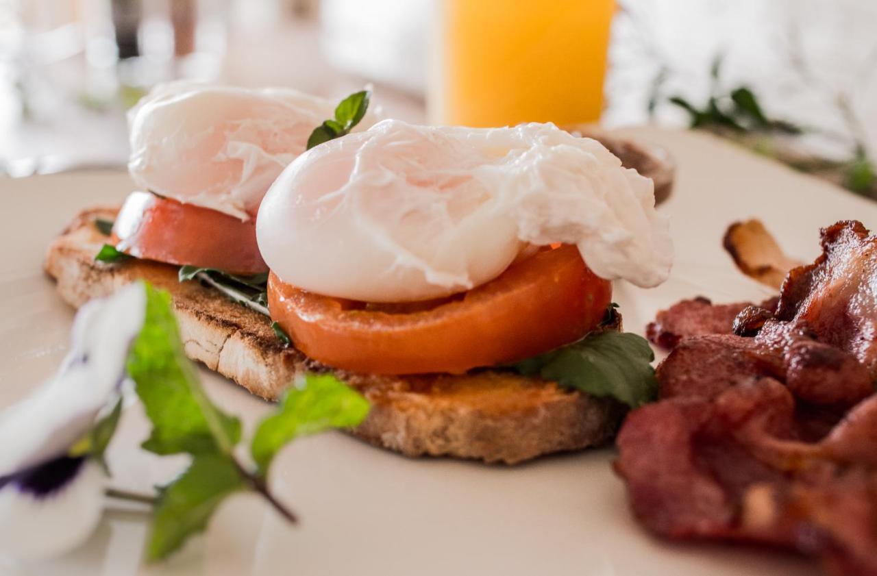 דורבן Caladdi Bed And Breakfast מראה חיצוני תמונה